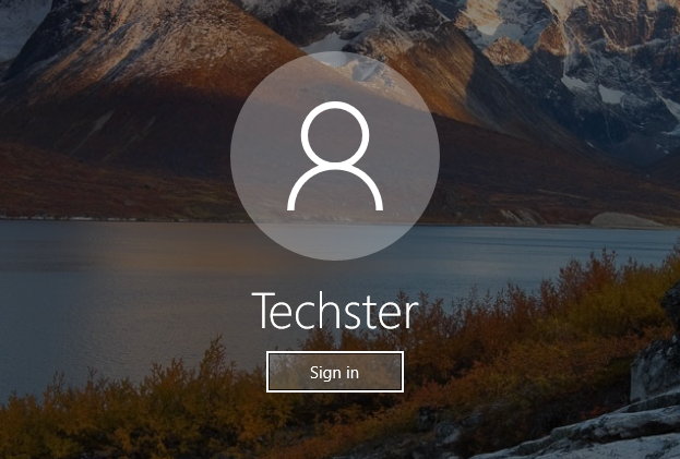Hide your email address from the logon screen in Windows 10